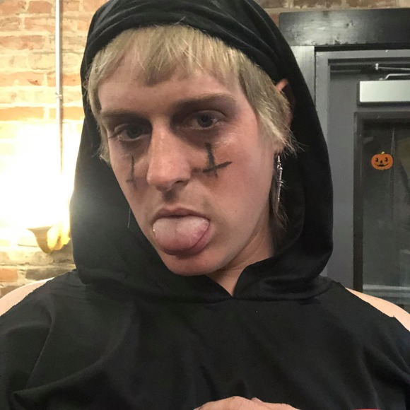 gloeingup